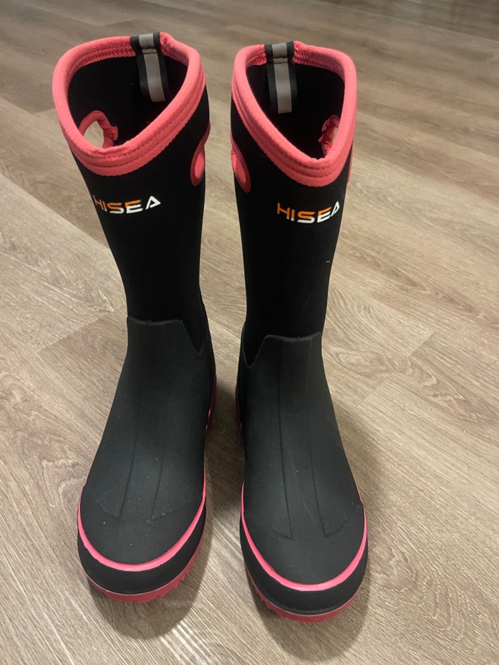 HISEA Black & Pink Neoprene Fishing Boots